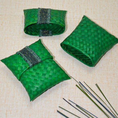 Palm Leaf Gift & Utility Pouch (Set of 2) – Baskets & Boxes on Brown Living™. SKU: PLGPOU003B. Img 3.