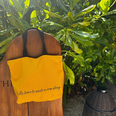 Rover Tote Bag – Durable Canvas Travel Tote with Zipper and Sleeve – Tote Bag on Brown Living™. SKU: ROT003BR. Img 16.