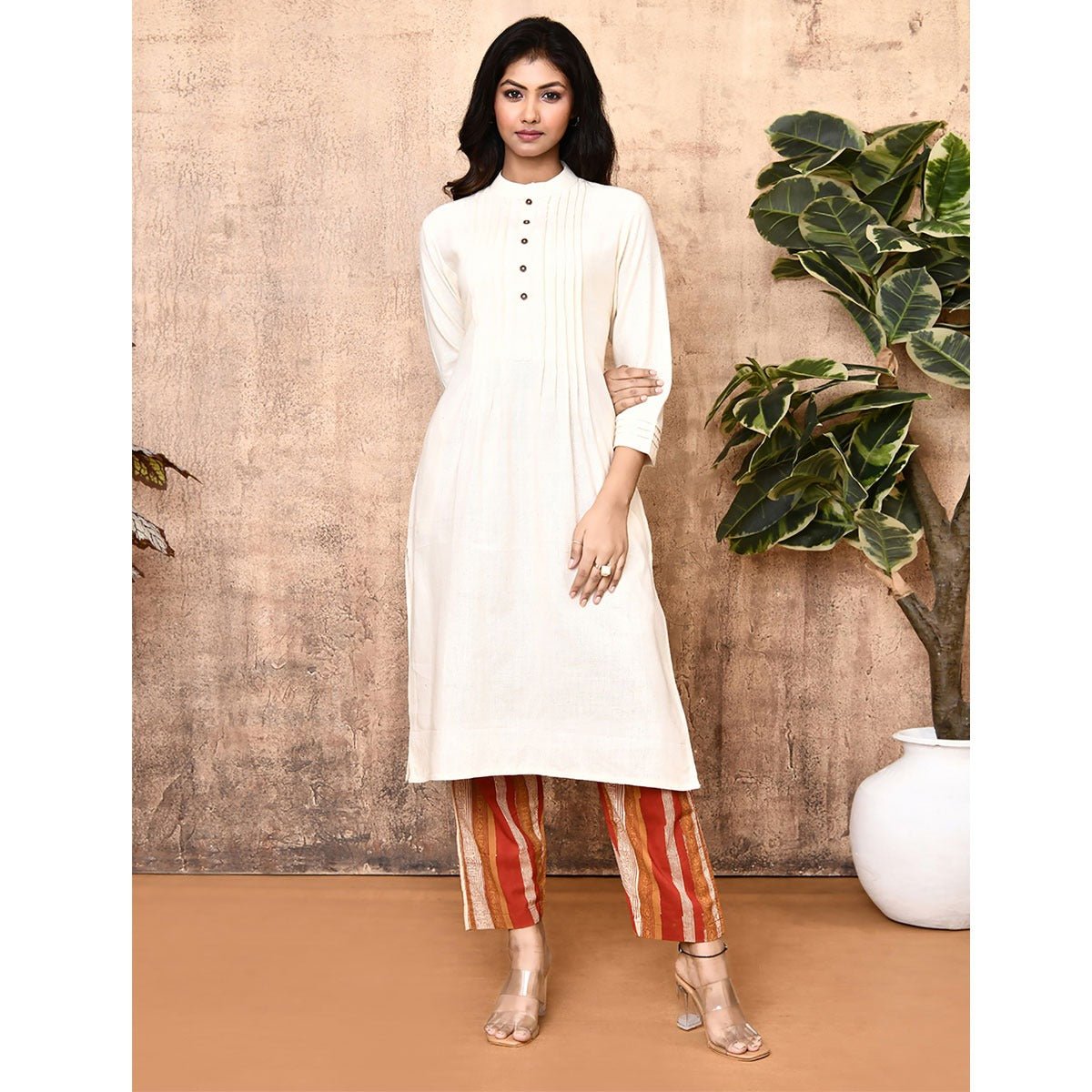 Sadira Off - White Handloom Cotton Kurta | Verified Sustainable by Brown Living™