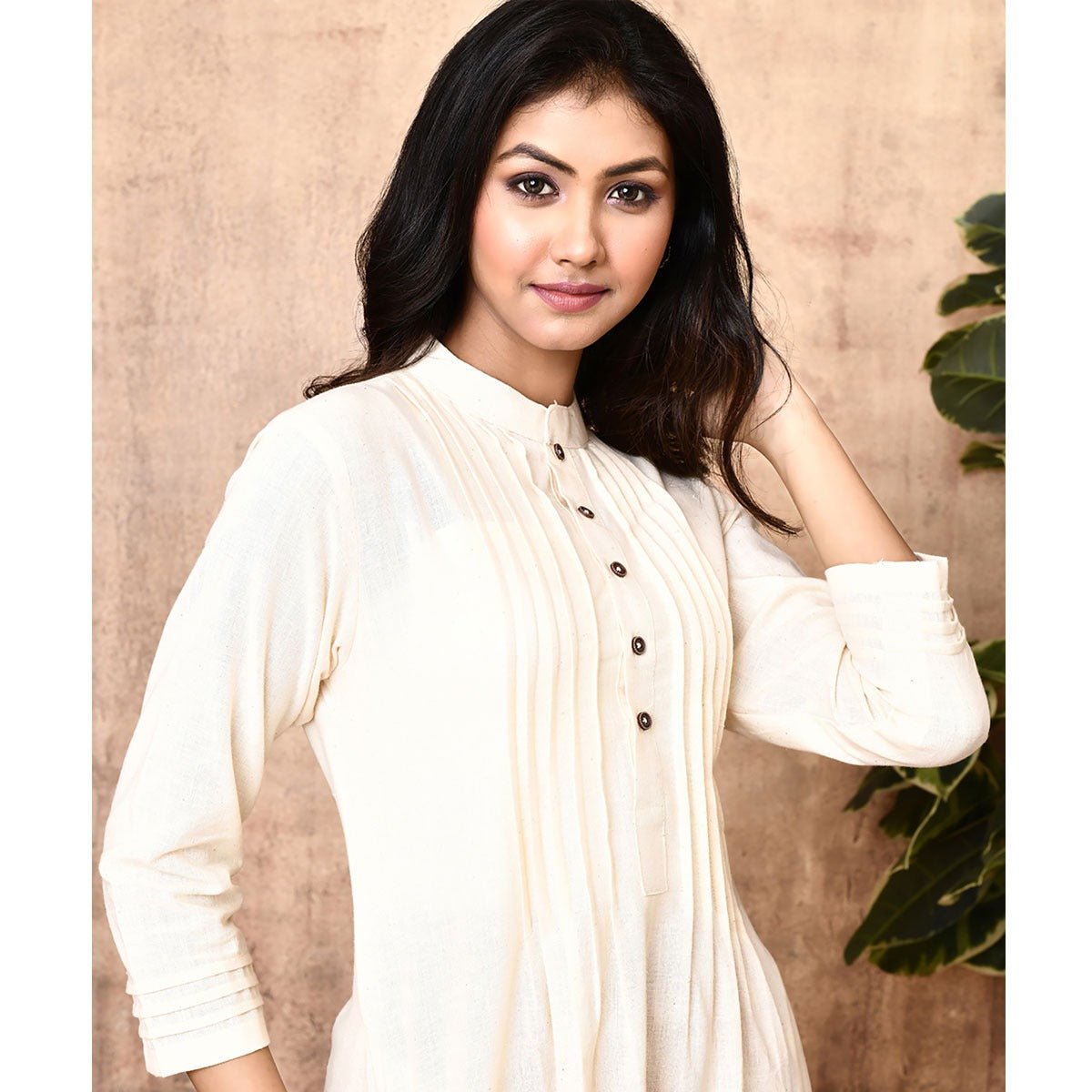 Sadira Off - White Handloom Cotton Kurta | Verified Sustainable by Brown Living™