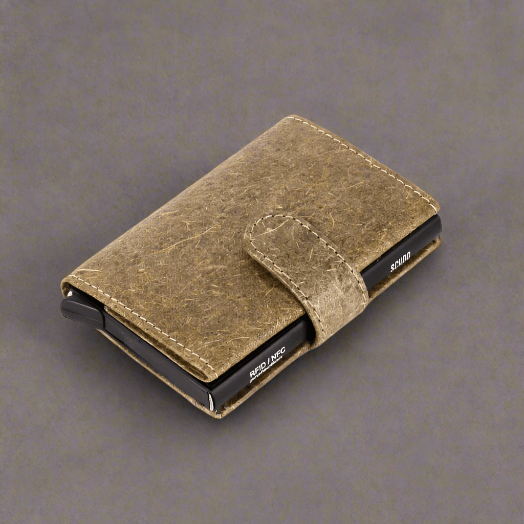 Scudo Slim Wallet - Cocos - Leafy Green | Made with Vegan coconut leather | Verified Sustainable by Brown Living™