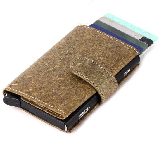 Scudo Slim Wallet - Cocos - Leafy Green | Made with Vegan coconut leather | Verified Sustainable by Brown Living™