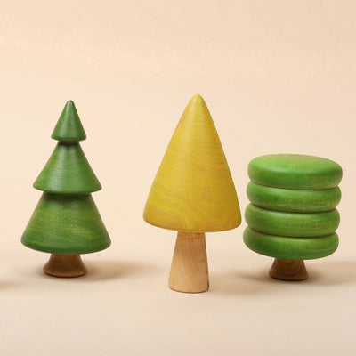 Set A Forest Trees – 6 - Piece Wooden Nature Toy – Role & Pretend Play Toys on Brown Living™. SKU: WT6A. Img 4.