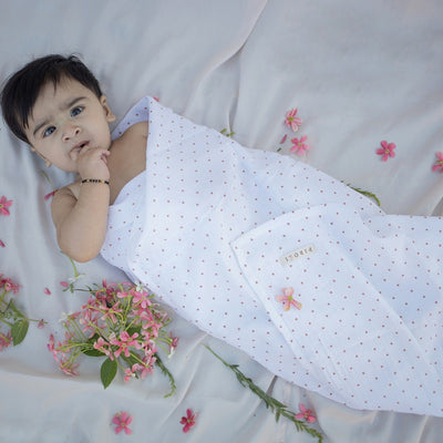 Spottie Dottie Organic Baby Swaddle – Little Cocoon Wrap – Baby Swaddle on Brown Living™. SKU: MM - 02 - 0003. Img 1.