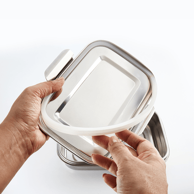 Steel - On: Oven - Safe Steel Lunch Box – Kitchen Tools on Brown Living™. SKU: Veigo_SteelOn_930_Partition. Img 7.