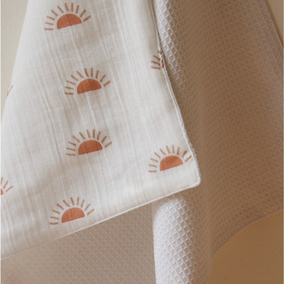 Sunburst Gentle Touch Organic Washcloth – Soft Baby Wipes – Bath Accessories on Brown Living™. SKU: MM - 01 - 0004. Img 1.
