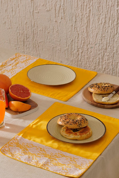 Sunny Placemats (Set of 6) | Verified Sustainable by Brown Living™