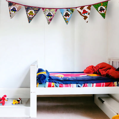 Upcycled Car Motif Bunting – Wall Decor on Brown Living™. SKU: UMW - BUNTING - CAR - 01. Img 8.