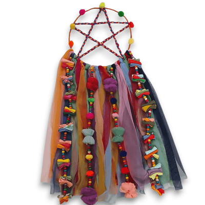 Upcycled Star Dreamcatcher – Wall Decor on Brown Living™. SKU: UMW - DREAM - STAR - 01. Img 7.