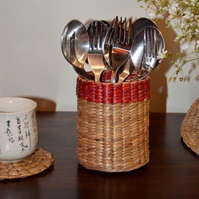 Water Hyacinth Cutlery & Pen Holder – Baskets & Boxes on Brown Living™. SKU: WHPENS003A. Img 13.