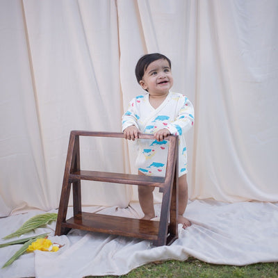 Whales Organic Baby Kimono Onesie – Soft Cotton Newborn Romper – Kids Onesies on Brown Living™. SKU: AC - 01 - 0001/0 - 3M. Img 4.