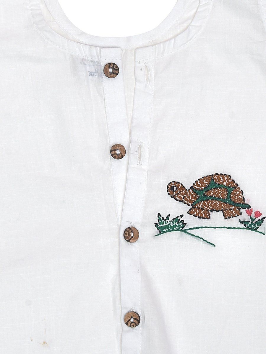 White Cotton Front Open Jabla - Tortoise Design Hand Embroidery | Verified Sustainable by Brown Living™