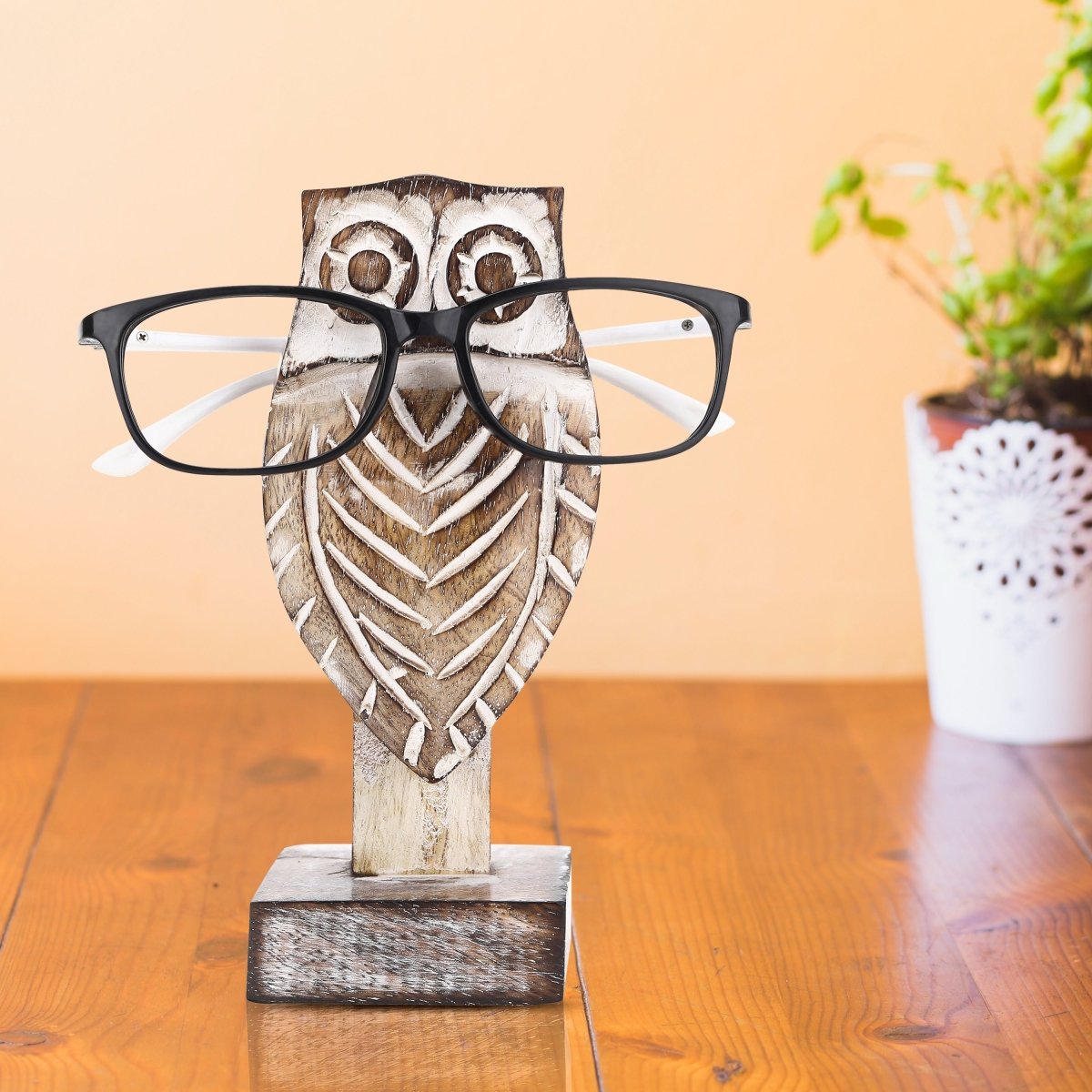 Wooden Owl Spectacle Stand – Off White | Verified Sustainable by Brown Living™