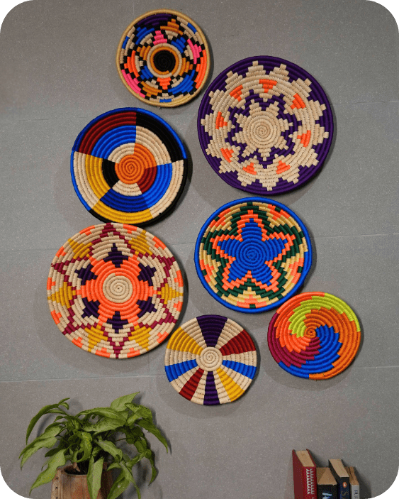 Swadeh Sabai Grass Wall Plates | Set of 7 – Wall Decor on Brown Living™. SKU: C0_sab_00008. Img 3.