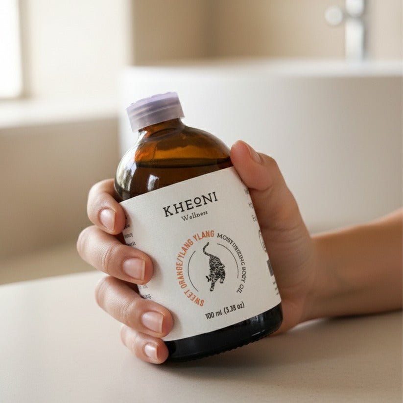 Sweet Orange & Ylang Ylang Moisturizing Body Oil – 100 ml – Body Oil on Brown Living™. SKU: FFBIOY100L. Img 7.