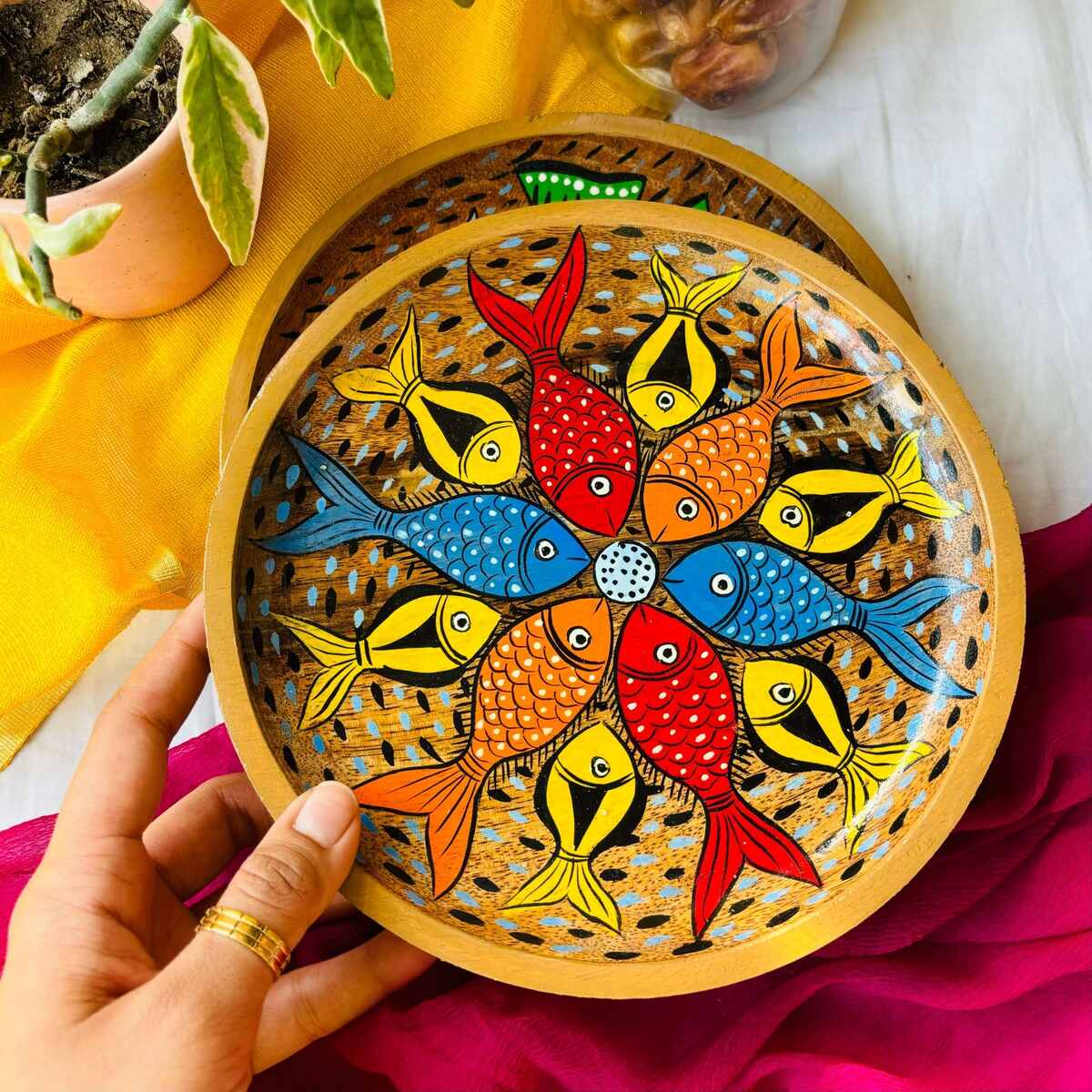 Taal Round Handcrafted Mango Wood Platter | Verified Sustainable by Brown Living™