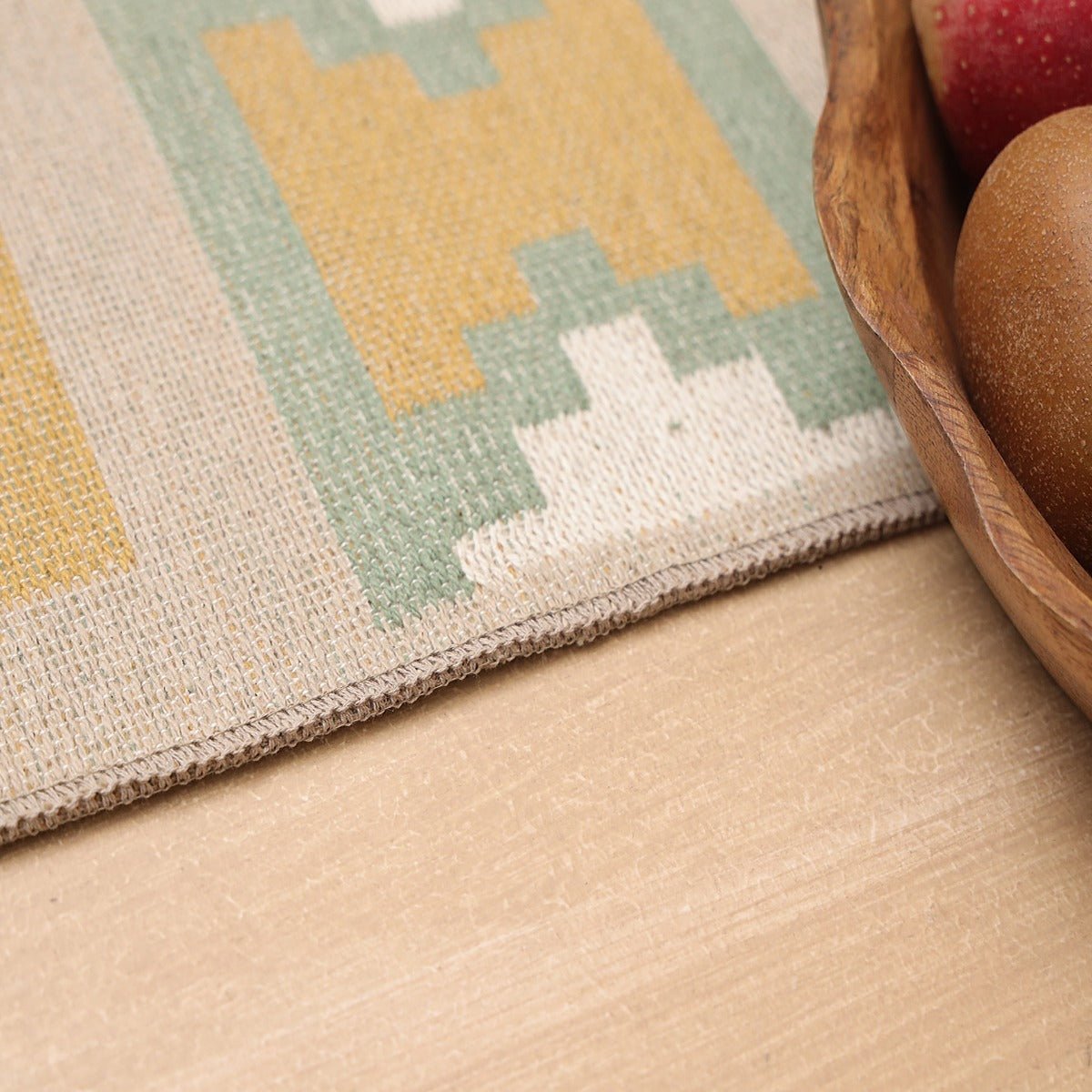 Tabletop Pop Runner – Table Linens on Brown Living™. SKU: TGW160070. Img 3.