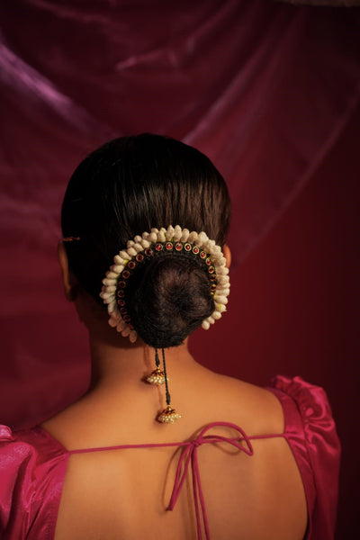 Temple Flora Gajra | Handcrafted Floral Hair Accessory for Women – Jewellery on Brown Living™. SKU: SAR1009. Img 3.