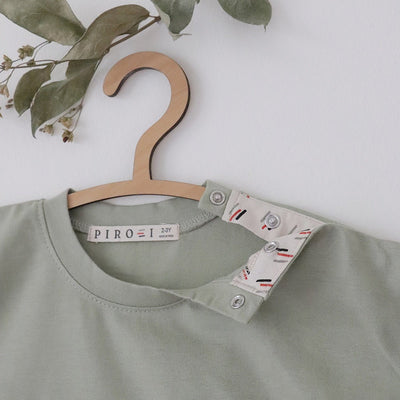 The Classic 100% Organic Cotton Kids Romper – Kids Rompers on Brown Living™. SKU: CW - 01 - 0001/3 - 6M. Img 2.