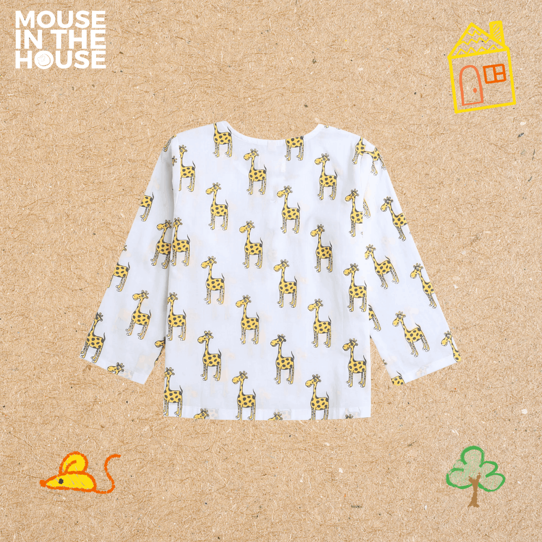 The Curious Giraffe - Unisex Kids Cotton Nightwear – Kids Pyjamas on Brown Living™. SKU: MITHNW-001-1. Img 4.