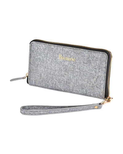 The Organic Women Wallet | Vegan Banana Fiber Wristlet – Womens Clutch on Brown Living™. SKU: RCBAGBANARIC01AB. Img 11.