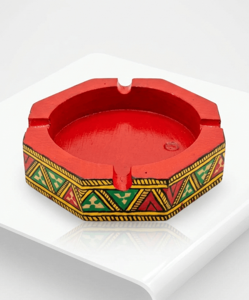 The Royal Ember Traditional Phad Folk Art Collectible Ash Tray – Home Decor on Brown Living™. SKU: PDAMATMDMC01. Img 1.