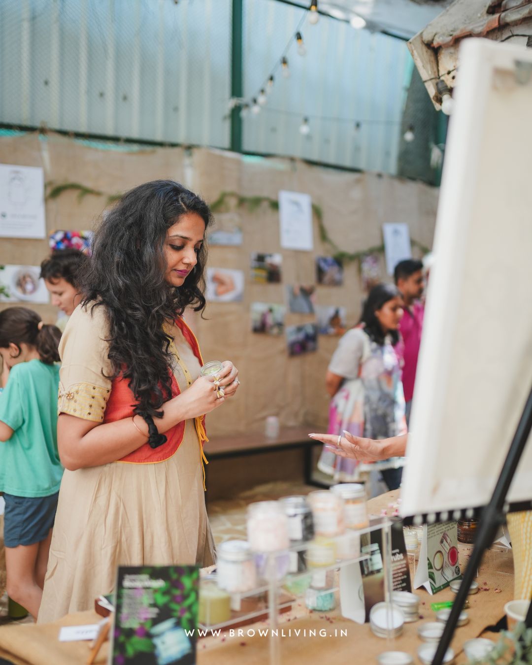 The SOS Flea 2026 at The Vintage Garden - Book Your Spot – Event Stall Fees on Brown Living™. SKU: BLTVG2026XBL-1BT. Img 9.