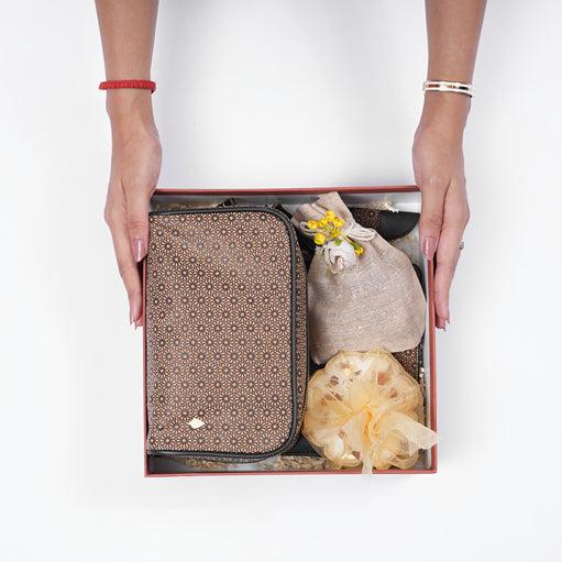 The Voyagers Gift Set | A Perfect Blend of Style and Sustainability | Verified Sustainable Gift Giving on Brown Living™