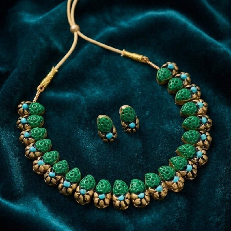 Traditional Green Stone Temple Jewellery Necklace Set with Earrings – Womens Jewelry Sets on Brown Living™. SKU: KOTT-T009. Img 2.