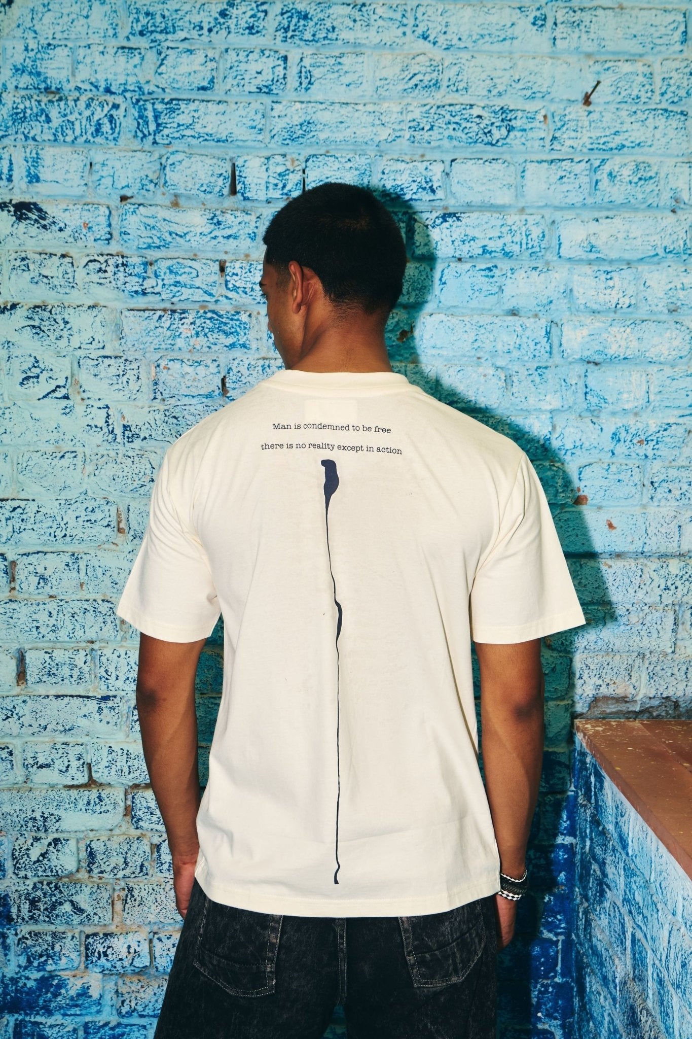 Triangle Cut Unisex T-Shirt – Stylish Casual Wear for Everyday Comfort – Womens T-Shirt on Brown Living™. SKU: NBTW-002. Img 2.