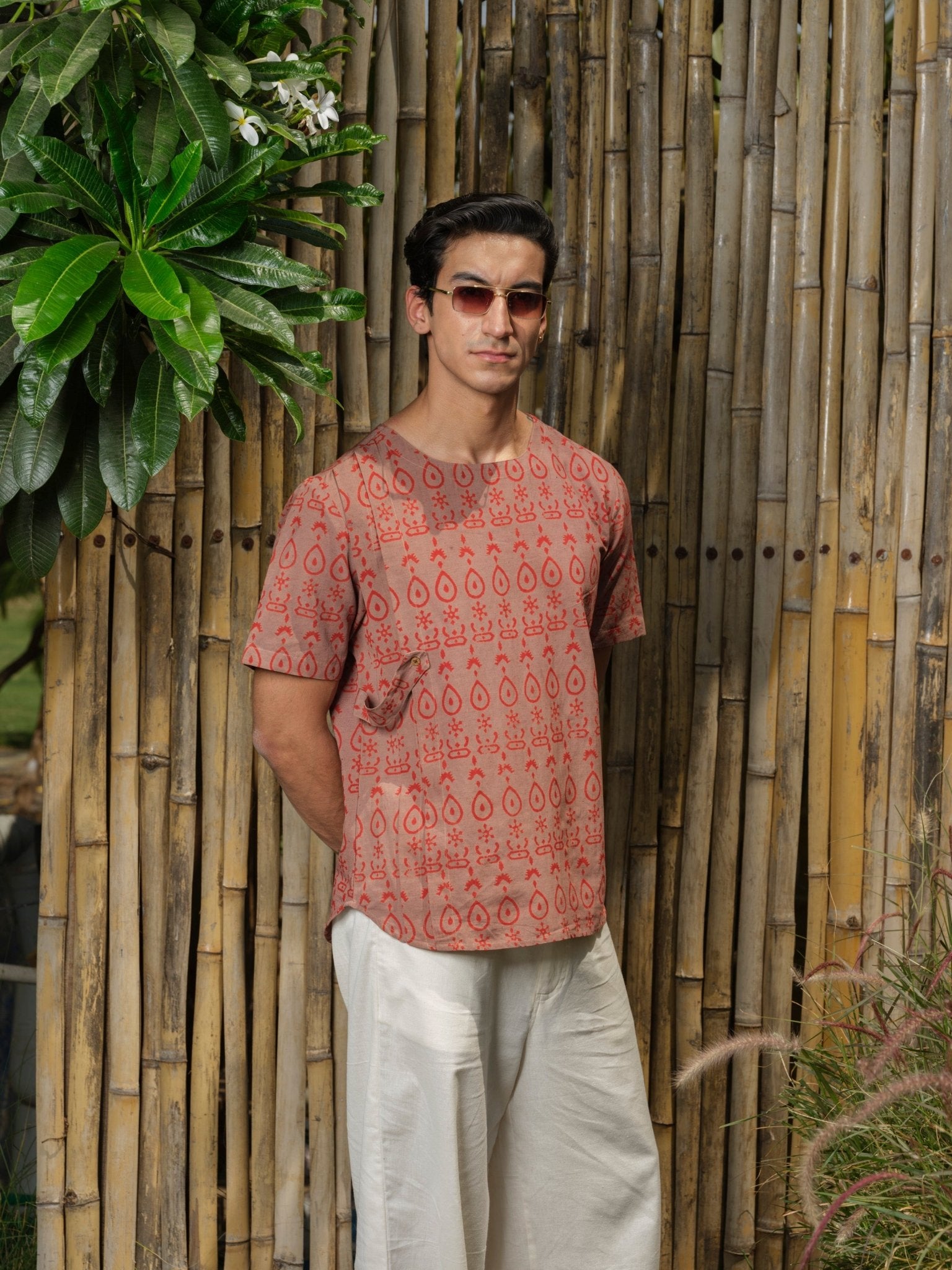 Tripundra - Block Print Tunic – Mens Tunic by Vasudhaa Vastrram available on Brown Living™. S . SKU: VVBLTH6S001M5003. Img 3.