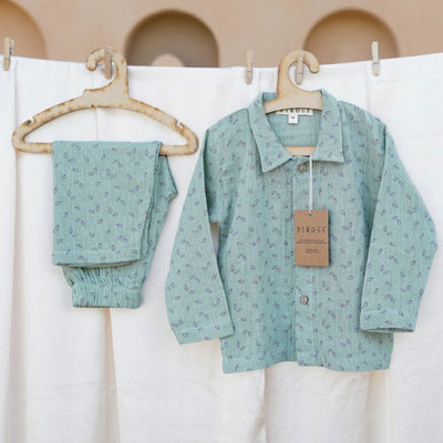Unisex Organic Muslin Nightwear | Soft Sleepwear – Kids Nightwear on Brown Living™. SKU: SG-04-0001_6-12MD. Img 3.