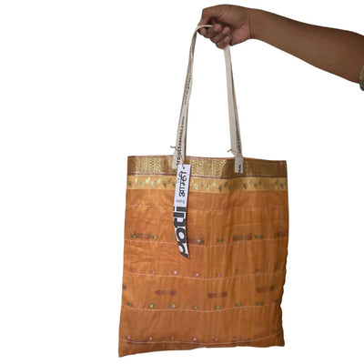 Upcycled Tote Bag Sustainable Reusable Carry Bag – Tote Bag on Brown Living™. SKU: ASWMTIRUS. Img 4.
