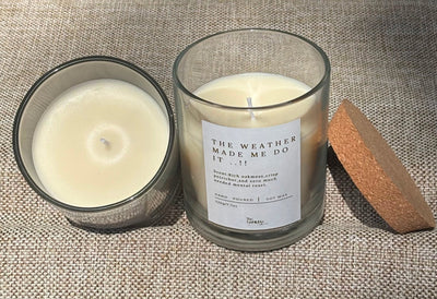Vanilla Glass Jar Candle with Lid | Sweet Scented Soy Wax Candle – Candles & Fragrances on Brown Living™. SKU: LUSH_0045. Img 3.