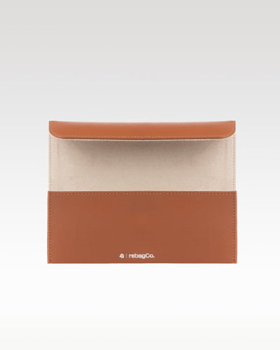 Vault Eyewear Case | Protective Handmade Glasses & Sunglasses Case – Mens Accessories on Brown Living™. SKU: BL-EYE-BRN-002. Img 10.