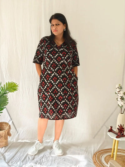 Ved Black Ikkat Shift Dress – Handwoven Cotton Ethnic Dress – Womens Dress on Brown Living™. SKU: JUL25-BID-EDJJ-PW-1. Img 1.