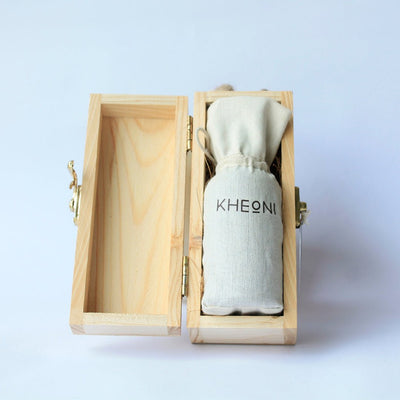 Vijaya Leaf Pain Relief Oil | Ayurvedic Herbal Oil for Joint & Muscle – Body Oil on Brown Living™. SKU: VLHOPO100L. Img 4.