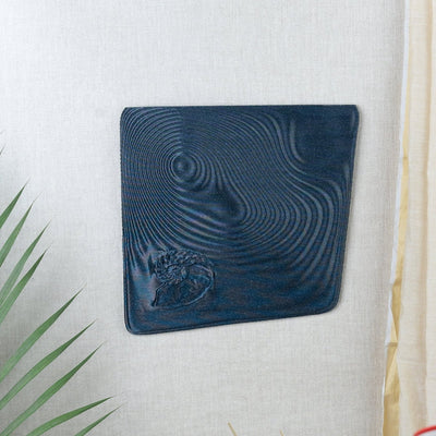 Volcanic Seabed Plant - Based Twinkling Black Wall Decor – Home Decor on Brown Living™. SKU: VOSEEDPLTKA044. Img 1.