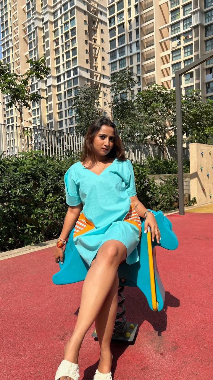 Wear Your Heart Out Loud Short Dress | Effortless Everyday Style – Womens Dress on Brown Living™. SKU: DR-49-S-OR. Img 4.