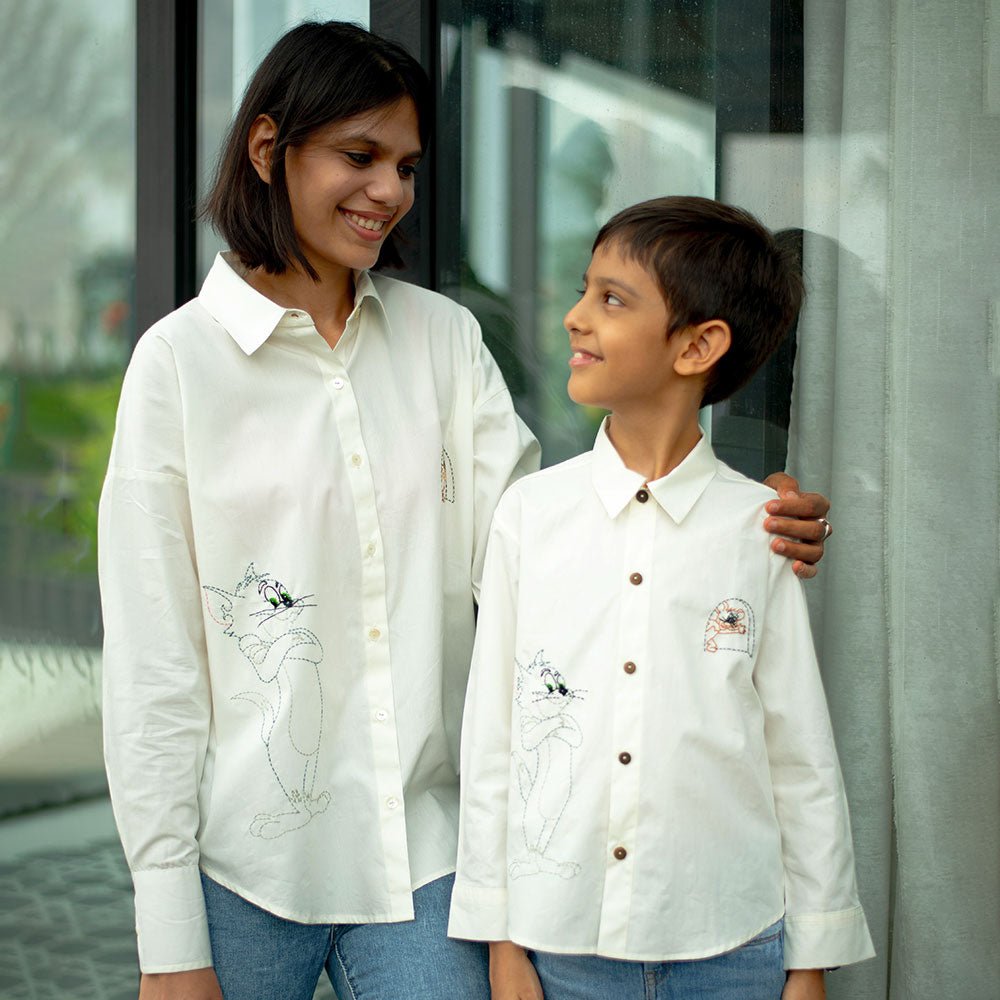 White Cotton Shirt with Cat & Mouse Cartoon Embroidery – Womens Shirt on Brown Living™. SKU: NANWS001EMB044 - XS. Img 3.