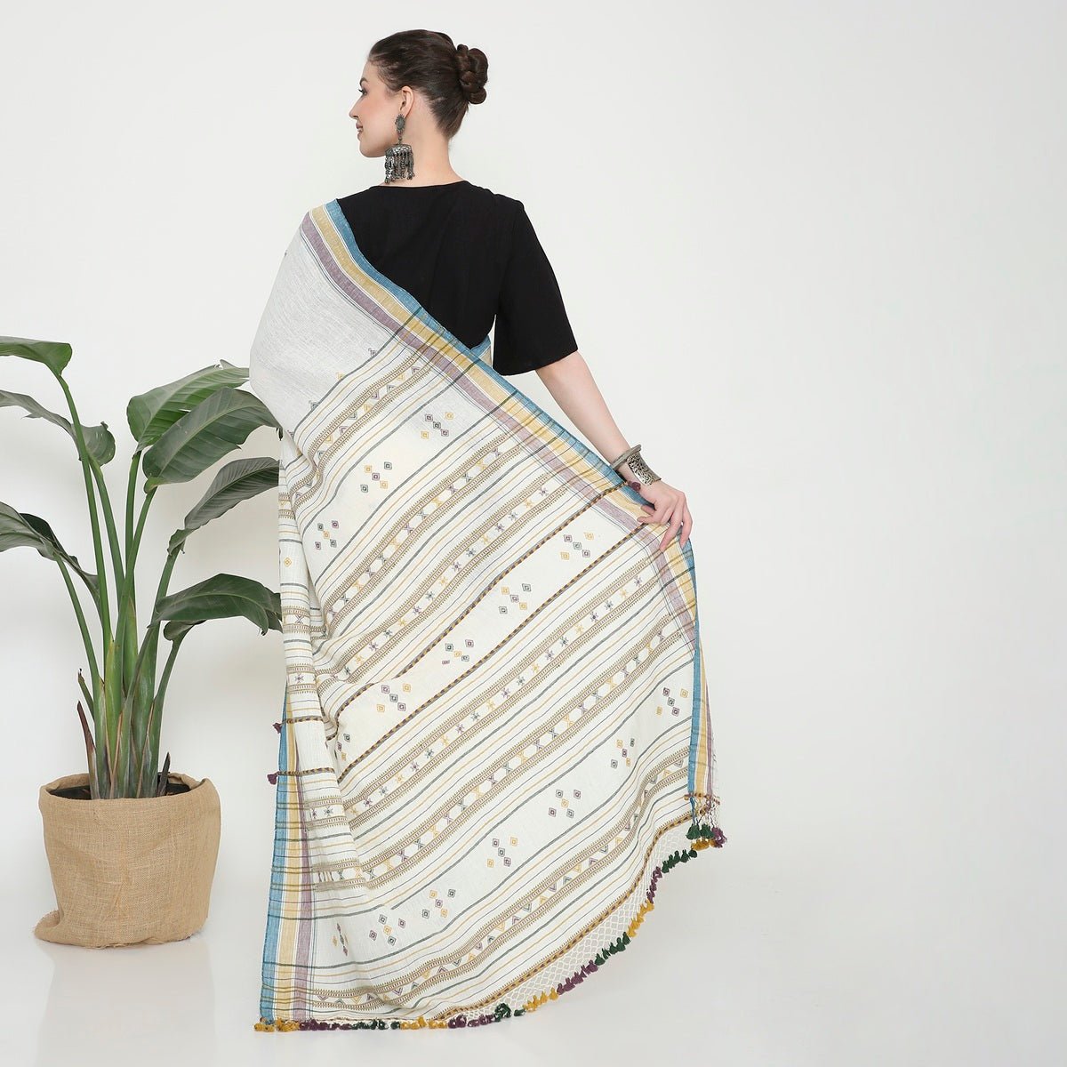 White Linen Bhujodi saree – Womens Saree by Forsarees available on Brown Living™. . SKU: K - 1027. Img 3.