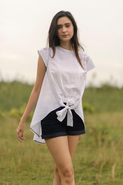 White Minimal Top | Elegant Everyday Women’s Minimalist Cotton Top – Womens Top on Brown Living™. SKU: ANTWMWDS. Img 1.