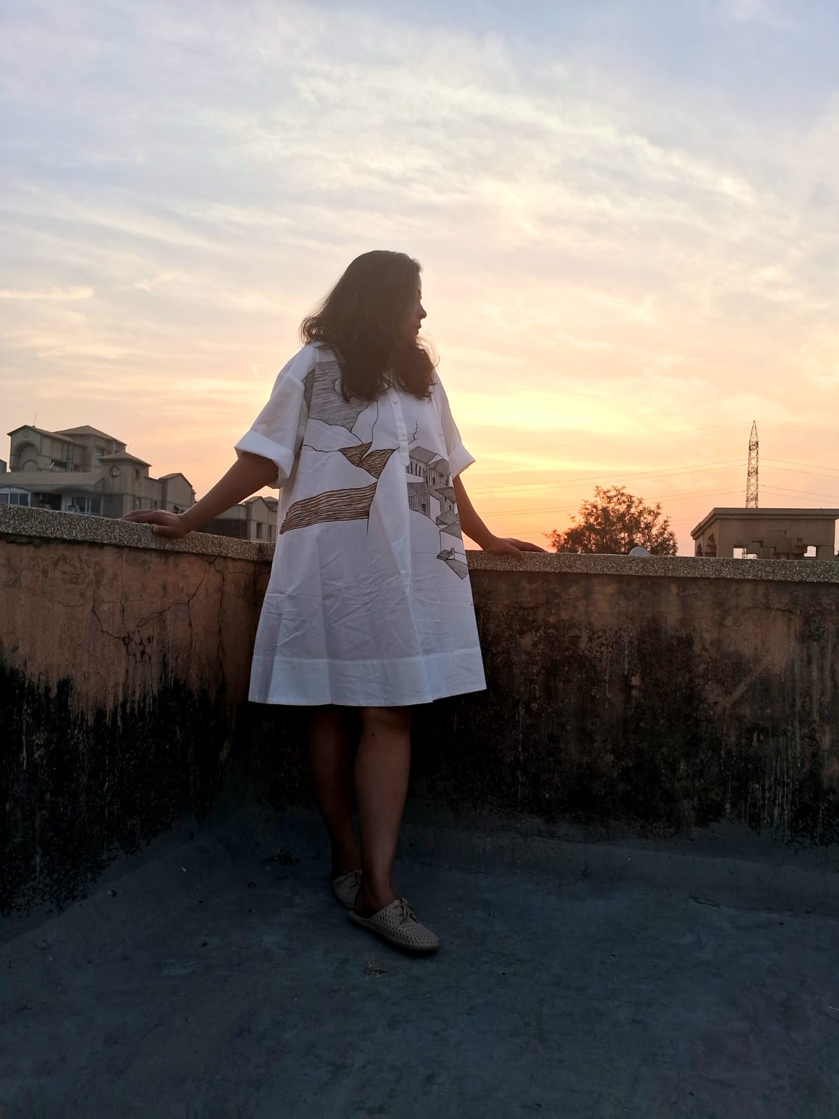 Women’s White Cotton Short Dress | 100% Cotton Casual Dress – Womens Dress on Brown Living™. SKU: MUDRAYAS1. Img 2.