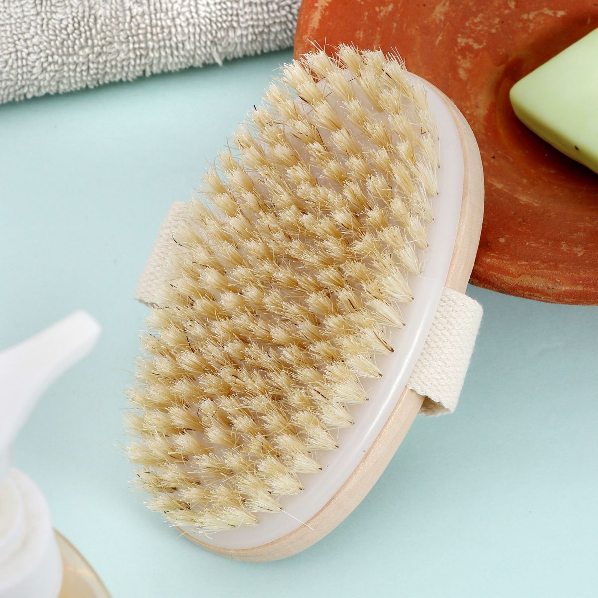 Wooden Oval Dry Brush | Natural Bristle Exfoliating Body Brush – Body Scrub on Brown Living™. SKU: KOE020-OB. Img 1.