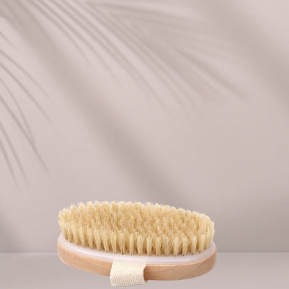 Wooden Oval Dry Brush | Natural Bristle Exfoliating Body Brush – Body Scrub on Brown Living™. SKU: KOE020-OB. Img 4.