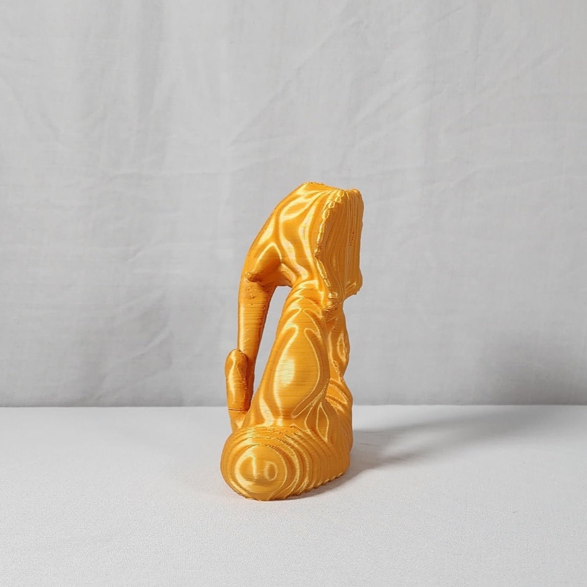 Yogic Ekdant Plant - Based Pure Gold Sculpture – Home Decor on Brown Living™. SKU: HAEKEDPLPGA101. Img 3.