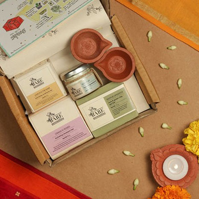 Zero Waste Bath & Body Gift Bundle | All in One Hair & Skin Care Set – Gift Giving on Brown Living™. SKU: KC018. Img 1.