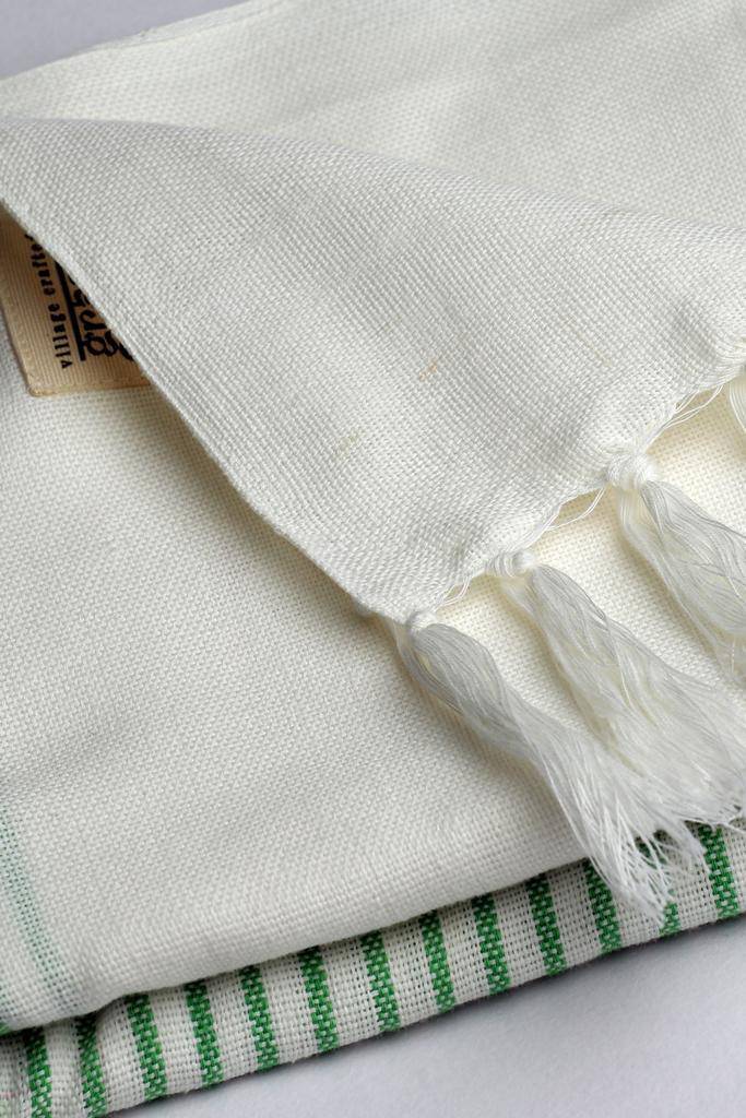 Buy Handcrafted Easy Dry Bath Towel, Pack of 2 100% Cotton | Shop Verified Sustainable Bath Linens on Brown Living™