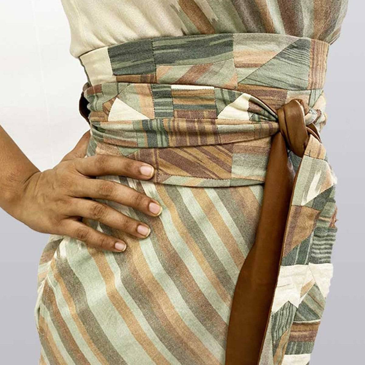 Andhra Ikat Bandeau - Reversible – Womens Belt by Sonica Sarna available on Brown Living™. Free Size . SKU: 274 - 14322 - SSD - 139. Img 3.