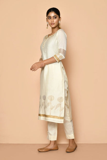 Ayoola Flora Ivory Handloom Maheshwari Silk Kurta Set | Verified Sustainable by Brown Living™